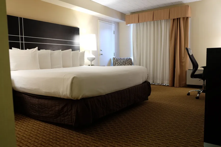 Chateau Resort & Conference Center hotel detail image 6