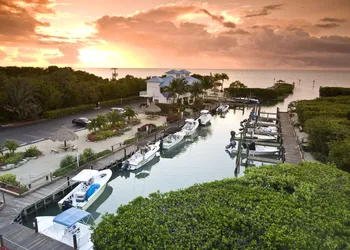 Ocean Pointe Suites at Key Largo hotel thumbnail 2