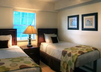 Ocean Pointe Suites at Key Largo hotel thumbnail 5