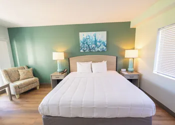 The Beachcomber hotel thumbnail 8