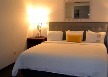 The Kensington Hotel hotel thumbnail 8
