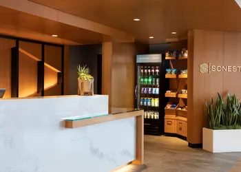 Sonesta Silicon Valley hotel thumbnail 5