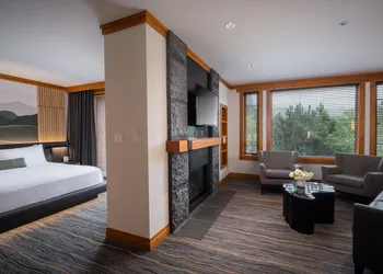 Nita Lake Lodge hotel thumbnail 3