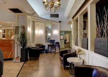 Senator Inn & Spa hotel thumbnail 2
