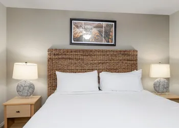 Still Waters Resort hotel thumbnail 7