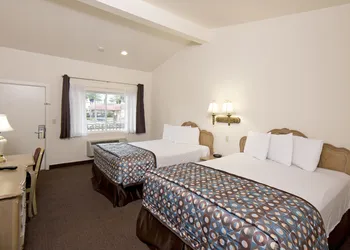 Anaheim Discovery Inn & Suites hotel thumbnail 7