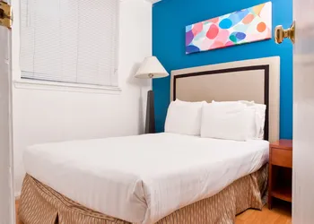 Alpine Inn And Suites hotel thumbnail 8