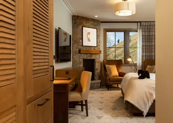 The Rusty Parrot Lodge and Spa hotel thumbnail 5
