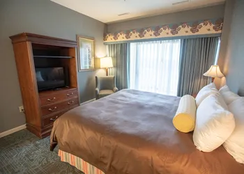 Turf Valley Resort hotel thumbnail 6