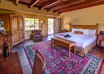 Hacienda Del Sol Guest Ranch Resort hotel thumbnail 6