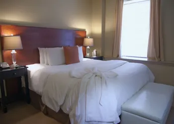 V Boutique Hotel hotel thumbnail 8
