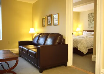 The Halliburton hotel thumbnail 8
