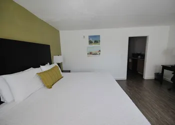 Old Town Western Inn & Suites hotel thumbnail 8