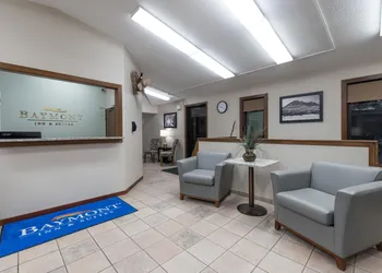Baymont by Wyndham Pierre hotel thumbnail 2