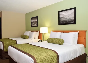 Baymont by Wyndham Pierre hotel thumbnail 8