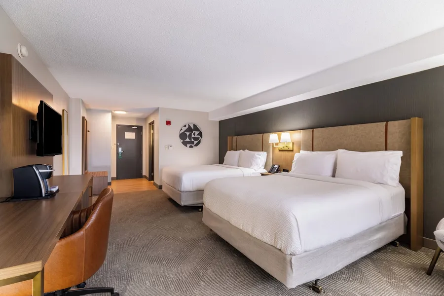 Holiday Inn Hotel & Suites London by IHG hotel detail image 6
