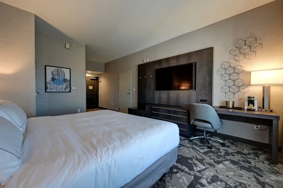 DoubleTree by Hilton Denver International Airport hotel detail image 6