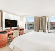 Victoria Regent Waterfront Hotel & Suites hotel detail image 3