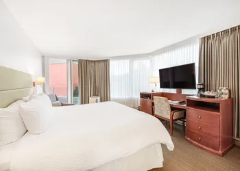 Victoria Regent Waterfront Hotel & Suites hotel thumbnail 5
