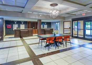 DoubleTree by Hilton Hotel Port Huron hotel thumbnail 3