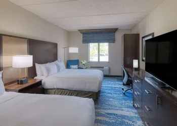 DoubleTree by Hilton Hotel Port Huron hotel thumbnail 6