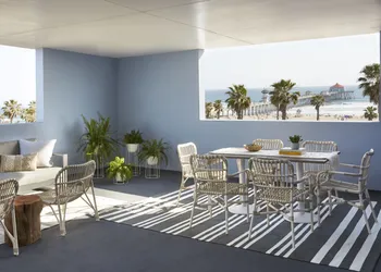 Kimpton Shorebreak Huntington Beach Resort by IHG hotel thumbnail 6