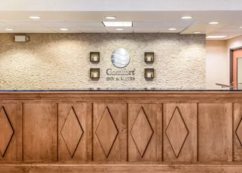 Comfort Inn & Suites Sheridan hotel thumbnail 2