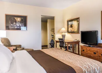 Comfort Inn & Suites Sheridan hotel thumbnail 8
