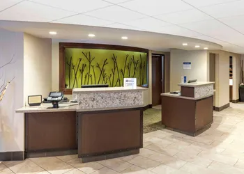 Best Western Plus New Ulm hotel thumbnail 4
