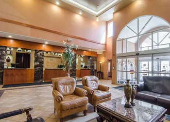 Quality Inn & Suites hotel thumbnail 6