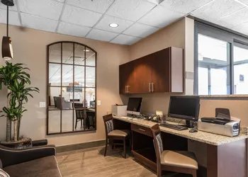 Comfort Inn Bay City - Riverfront hotel thumbnail 2