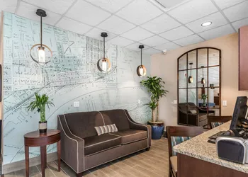 Comfort Inn Bay City - Riverfront hotel thumbnail 3