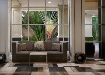La Concha Key West, Autograph Collection hotel thumbnail 2