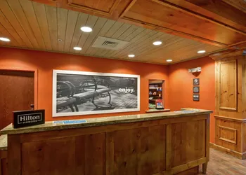 Hampton Inn and Suites New Hartford/Utica hotel thumbnail 6