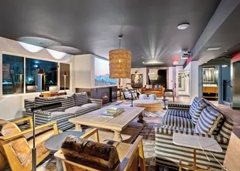 Inn At Mount Snow hotel thumbnail 5