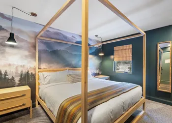 Inn At Mount Snow hotel thumbnail 8