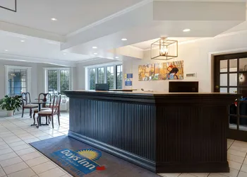 Days Inn by Wyndham Edmundston hotel thumbnail 3