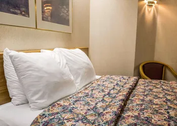 Rodeway Inn Abbotsford hotel thumbnail 7