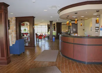 Comfort Suites Edinboro hotel thumbnail 2