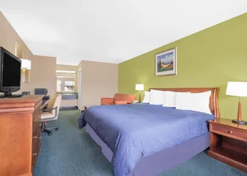 Hotel Express hotel thumbnail 8