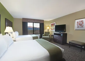 Holiday Inn Express Hotel & Suites Richfield by IHG hotel thumbnail 8