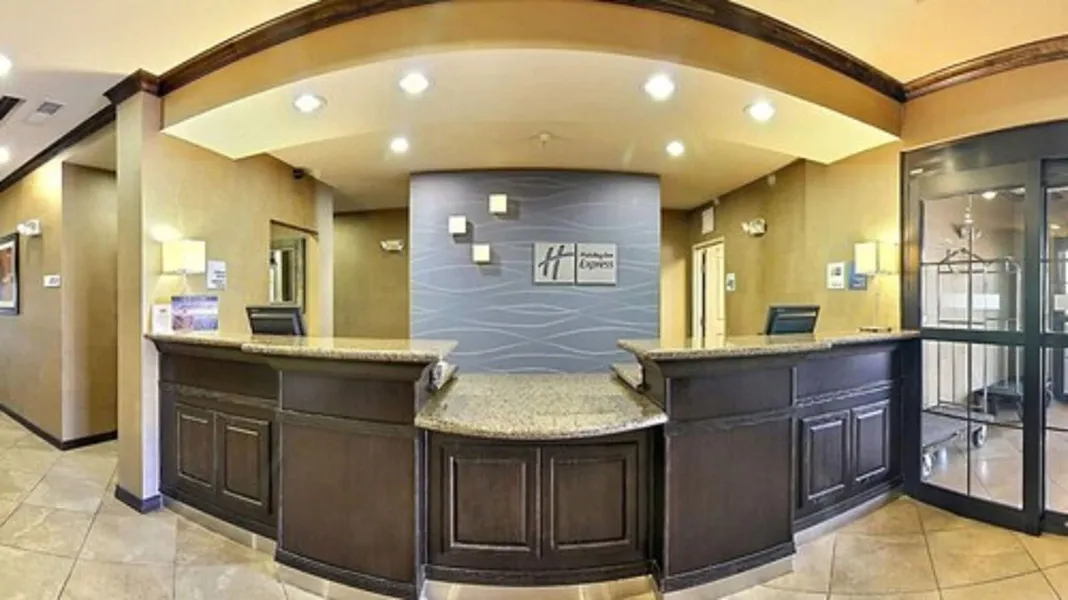 Holiday Inn Express Hotel & Suites Clovis by IHG hotel detail image 2
