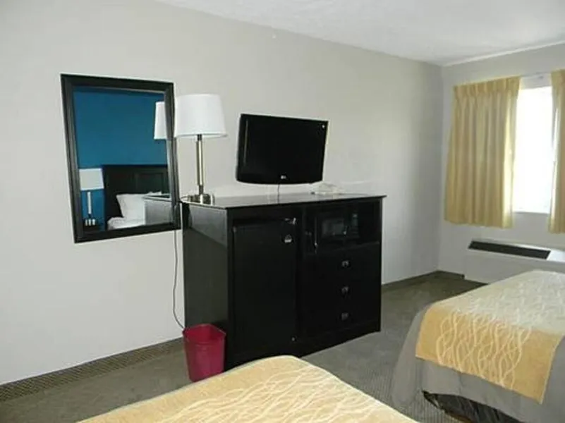 Boarders Inn & Suites by Cobblestone Hotels - Munising hotel detail image 6