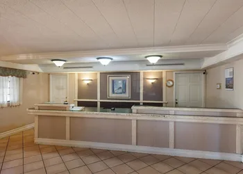 Motel 6 Knoxville, TN hotel thumbnail 4