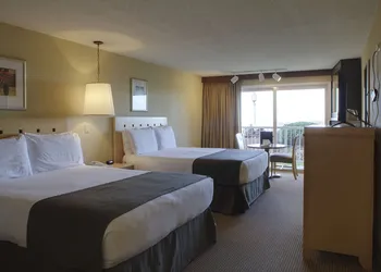 Hi-Tide Oceanfront Inn hotel thumbnail 8