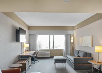 Courtyard by Marriott Greenville Downtown hotel thumbnail 8