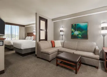 Hyatt Place Boston/Medford hotel thumbnail 7