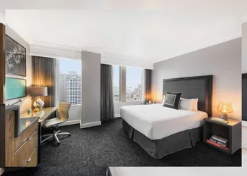 Hilton Motif Seattle hotel thumbnail 6