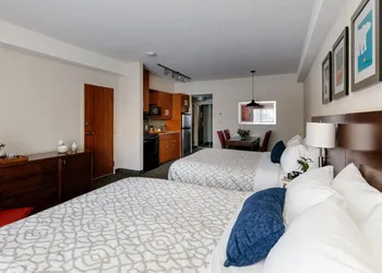 The Crimson Jasper hotel thumbnail 7