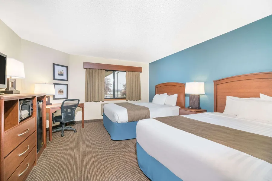Days Inn & Suites by Wyndham Baxter Brainerd Area hotel detail image 6